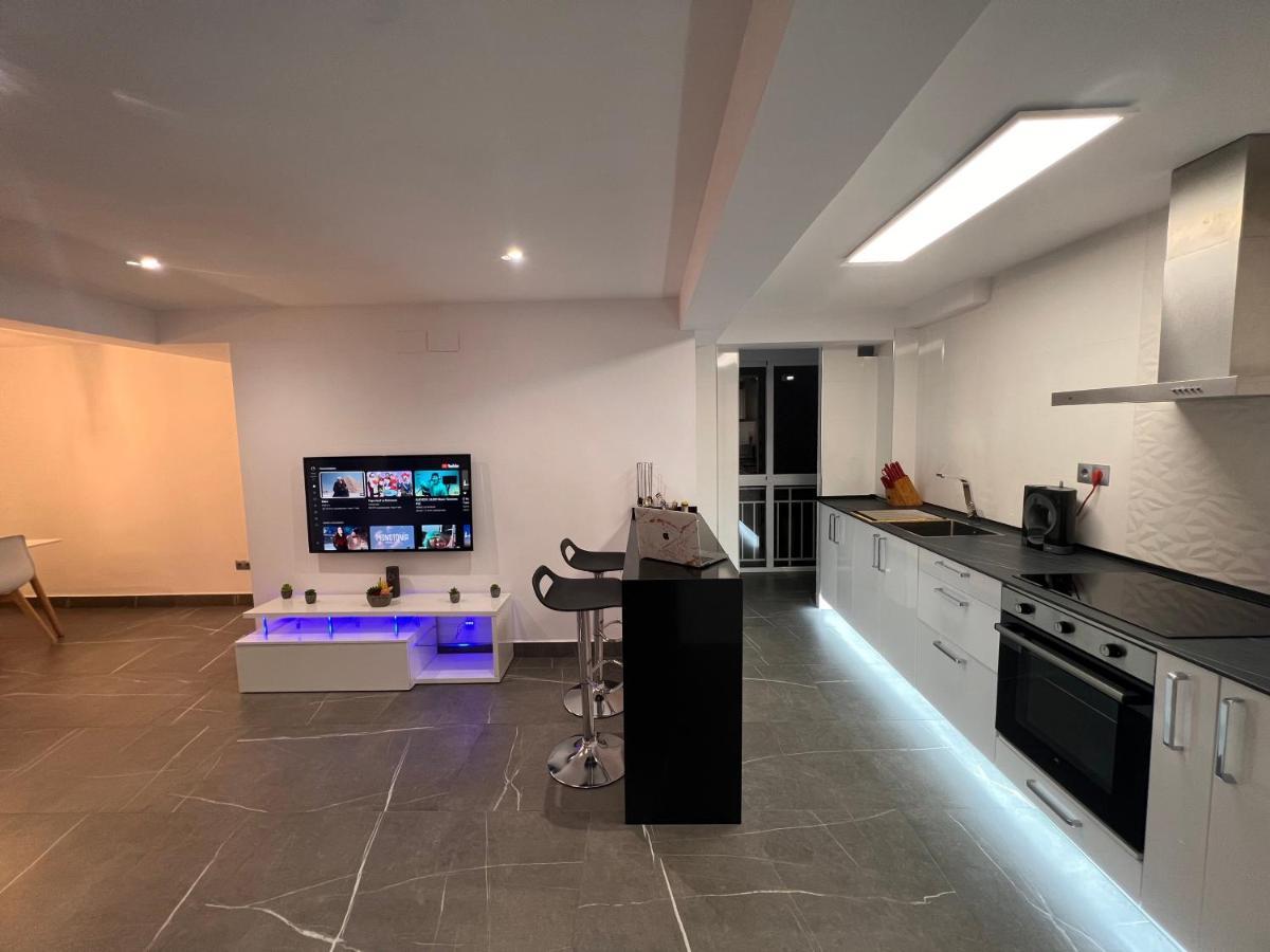 Apartamento Espacioso De Diseno A 3 Min Renfe. Cordoba Dış mekan fotoğraf