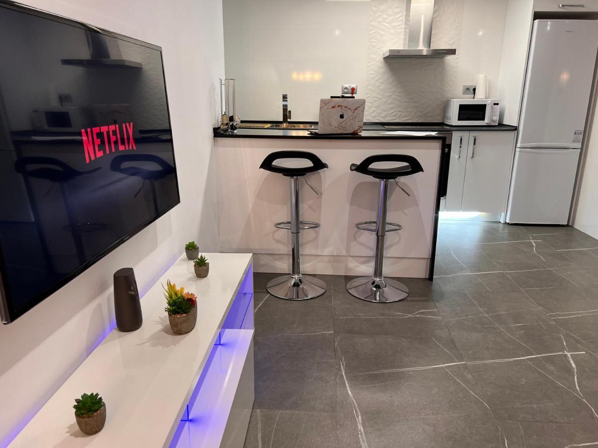 Apartamento Espacioso De Diseno A 3 Min Renfe. Cordoba Dış mekan fotoğraf